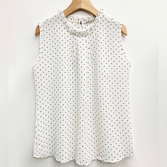 Jon & Anna white with black polka dots ruffle neck sleeveless top size Large - Picture 1 of 7